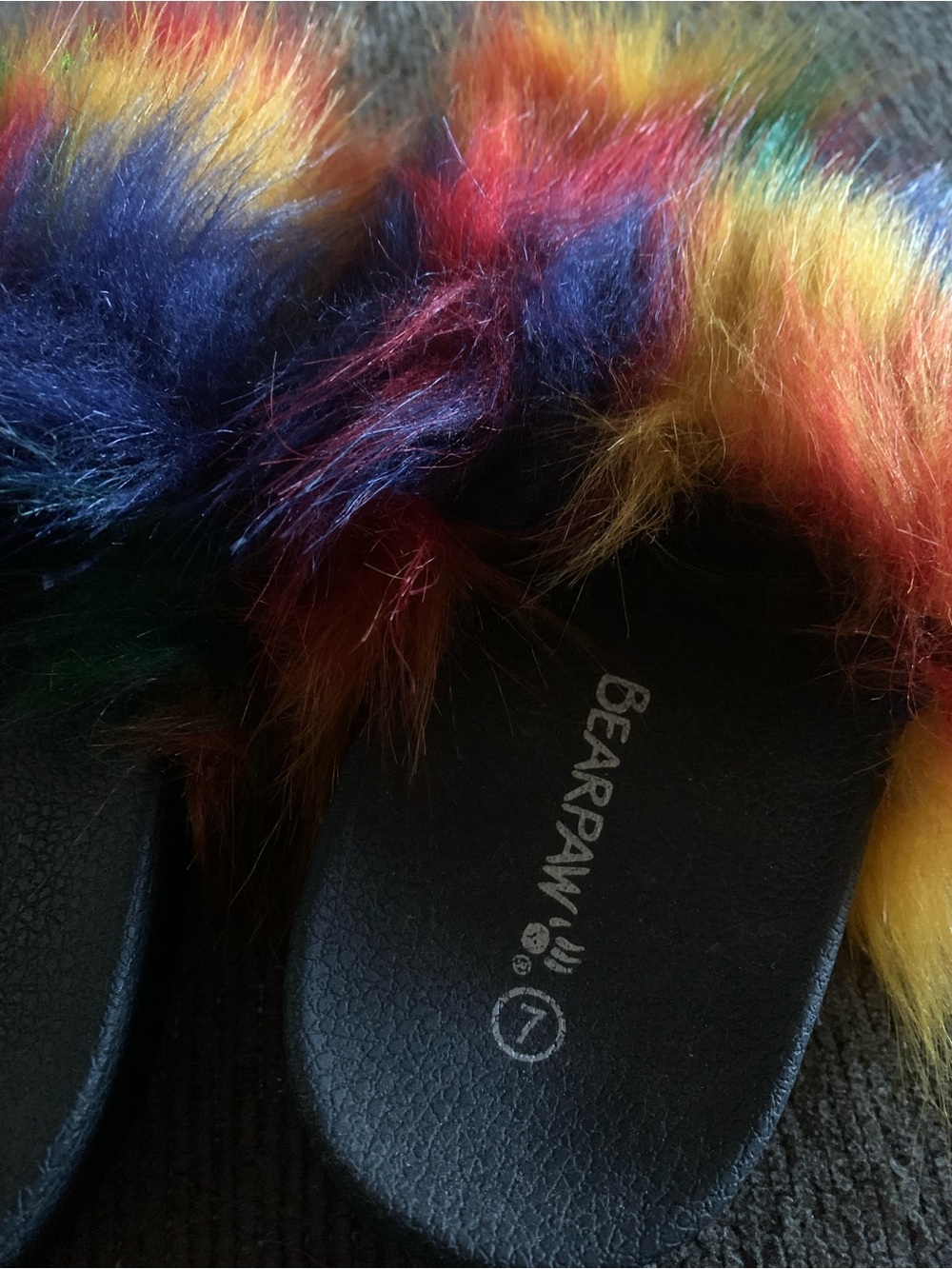 BEARPAW Lucinda Faux Fur Rainbow Slide Sandal - Picture 5 of 6